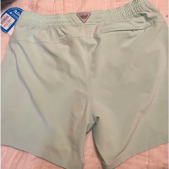 Columbia PFG shorts. Brand new - Picture 3 of 3